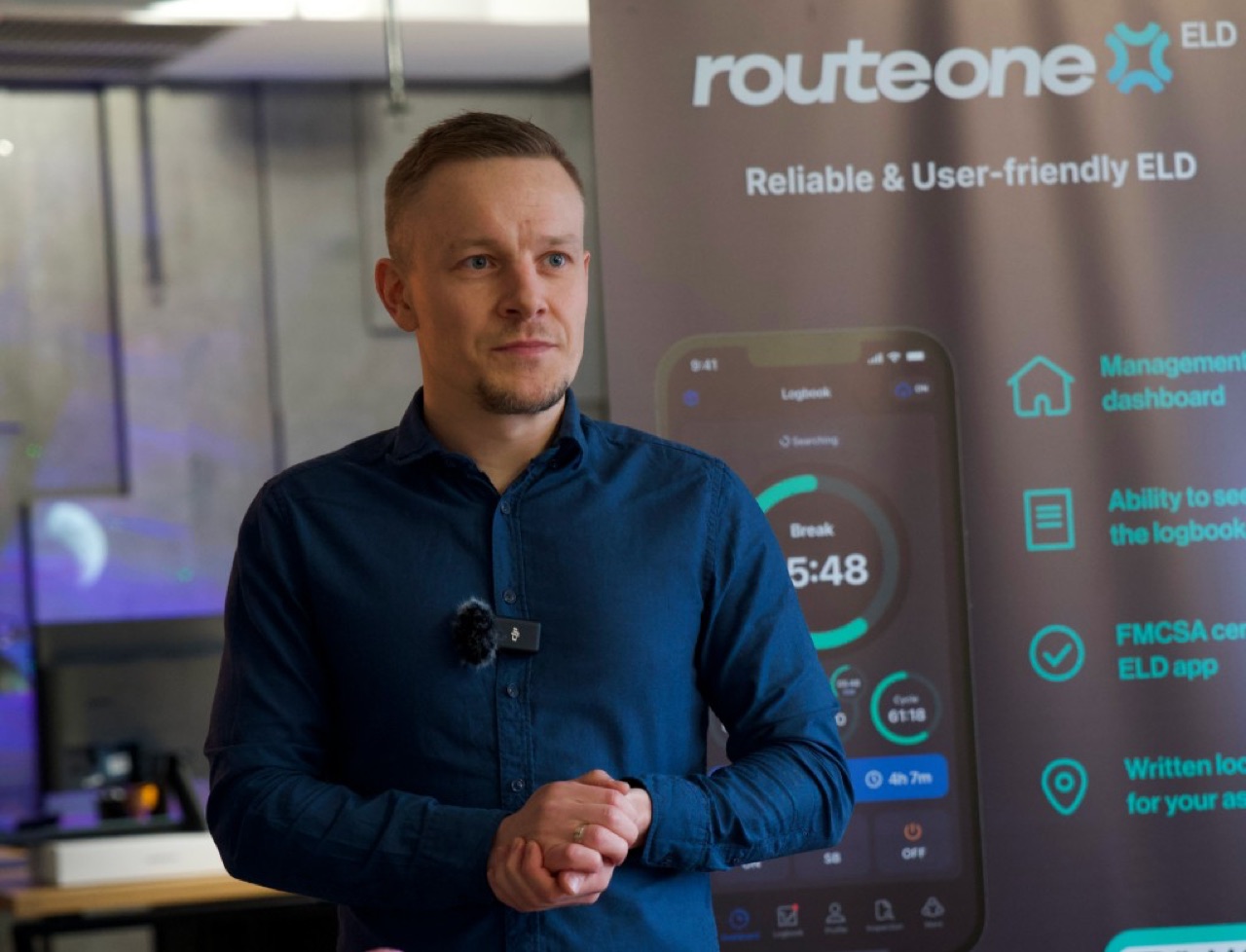 Arthur Zudin at a Route One ELD product presentation